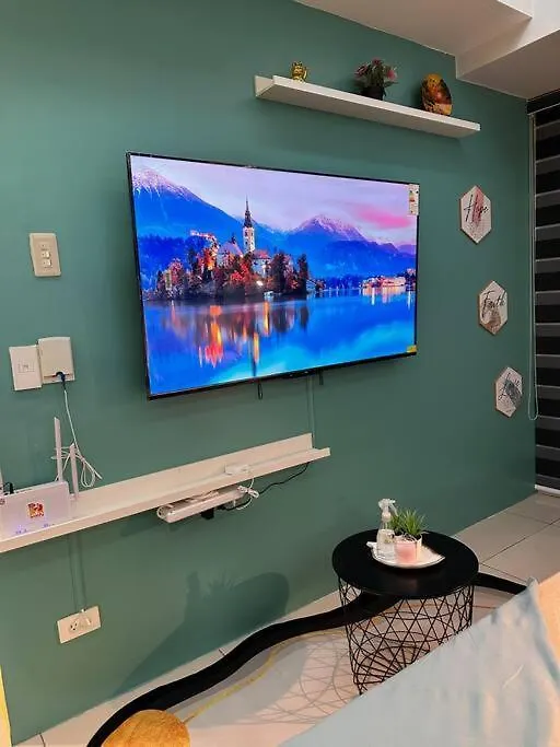 Urban Luxe: Mall Of Asia Staycation Manila Apartment