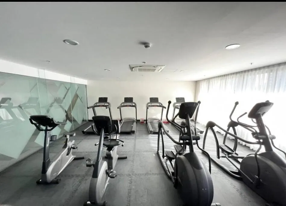 Apartment Urban Luxe: Mall Of Asia Staycation Manila Philippines
